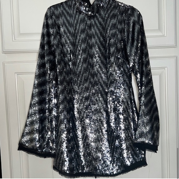 NBD Sequin Dress | PERFECT FOR THE NEW YEARS!!!! - Picture 4 of 6